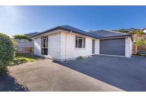 Photo of property in 110 Centaurus Road, Huntsbury, Christchurch, 8022
