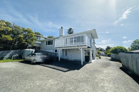 Photo of property in 21 Ludlow Terrace, Totara Vale, Auckland, 0627