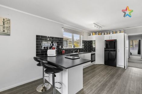 Photo of property in 36 Wellington Road, Wainuiomata, Lower Hutt, 5014