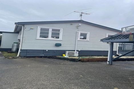 Photo of property in 2/18 Tahi Terrace, Glen Eden, Auckland, 0602