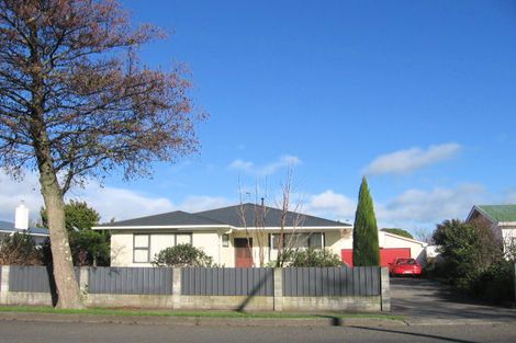 Photo of property in 18 Botanical Road, Takaro, Palmerston North, 4412