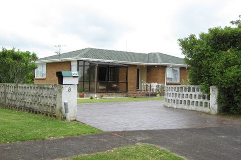 Photo of property in 8 Warden Place, Mangere Bridge, Auckland, 2022