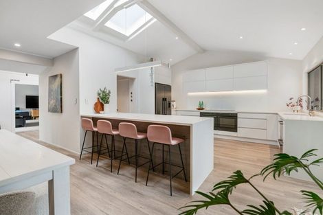 Photo of property in 18 Glengarry Avenue, Manly, Whangaparaoa, 0930