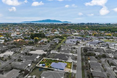 Photo of property in 27 Waipunahau Road, Waikanae, 5036