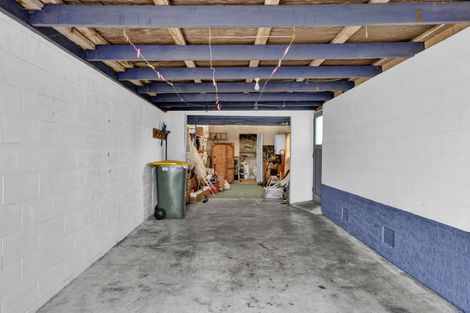 Photo of property in 15 Kauri Street, Inglewood, 4330
