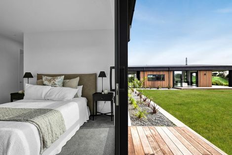 Photo of property in 29 Washer Road, Omata, New Plymouth, 4374