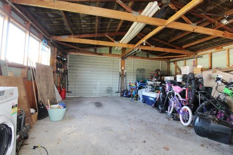 Photo of property in 1 Price Street, Waimate, 7924