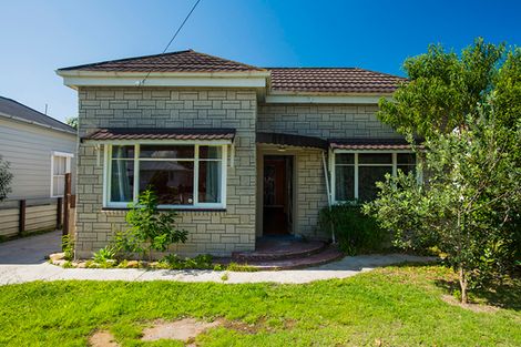 Photo of property in 17 Harris Street, Kaiti, Gisborne, 4010