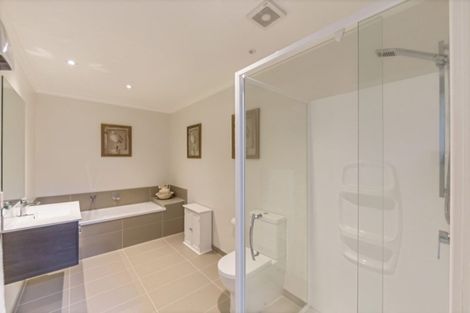 Photo of property in 7 Whares Court, Silverdale, 0932