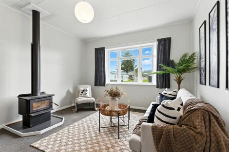 Photo of property in 9 Sydney Place, Whanganui, 4500