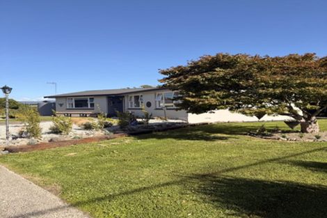 Photo of property in 25 Cumnock Street, Wallacetown, 9816