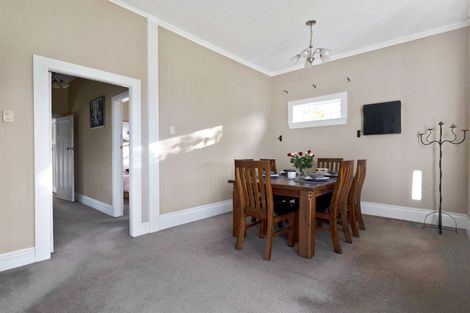 Photo of property in 2442 South Head Road, South Head, Helensville, 0874