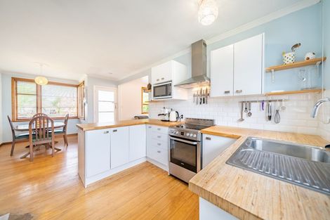 Photo of property in 28 Henry Street, Ebdentown, Upper Hutt, 5018