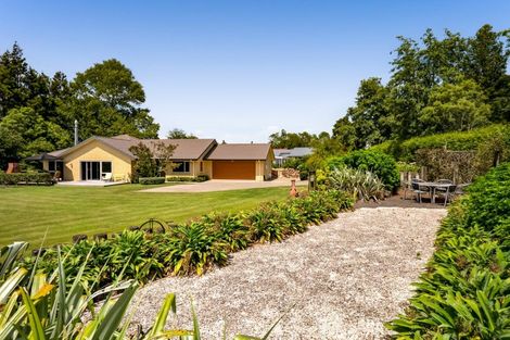 Photo of property in 1 Becklands Place, Inglewood, 4330