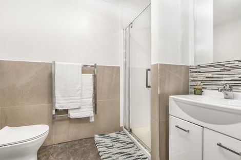 Photo of property in 21 Whitbourne Heights, Manurewa, Auckland, 2105