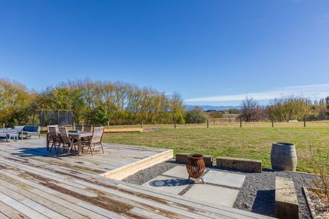 Photo of property in 360 Maharakeke Road, Waipukurau, 4281