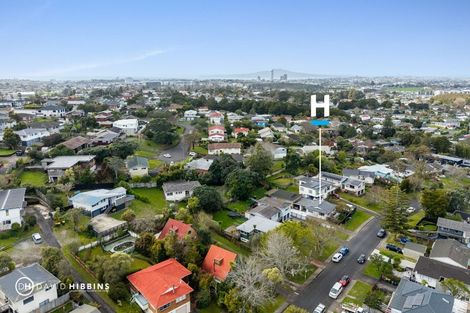 Photo of property in 1/51a Lynden Avenue, Hillcrest, Auckland, 0627