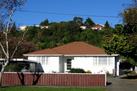 Photo of property in 18 Stokes Valley Road, Stokes Valley, Lower Hutt, 5019