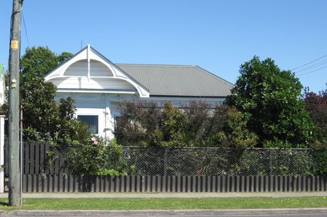 Photo of property in 300 Aberdeen Road, Gisborne, 4010