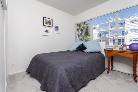 Photo of property in 9/6a Sarsfield Street, Herne Bay, Auckland, 1011