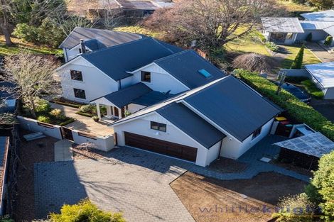 Photo of property in 374 Sawyers Arms Road, Harewood, Christchurch, 8051