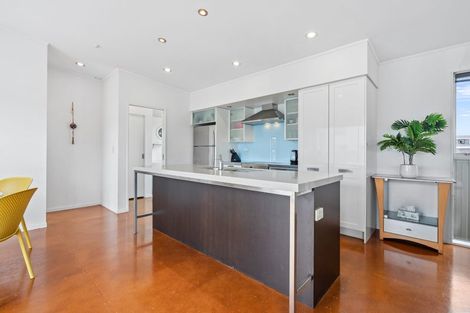 Photo of property in 31 Ata-mahina Way, Ruakaka, 0116