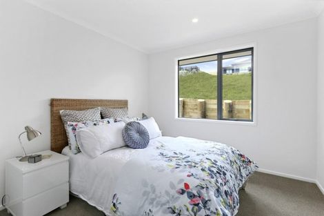 Photo of property in 128 Lisle Farm Drive, Pukekohe, 2120