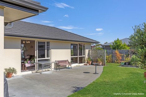 Photo of property in 9 Magnolia Rise, Waipahihi, Taupo, 3330