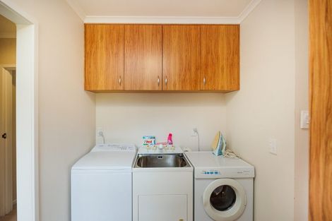 Photo of property in 10 Epsom Road, Hokowhitu, Palmerston North, 4410