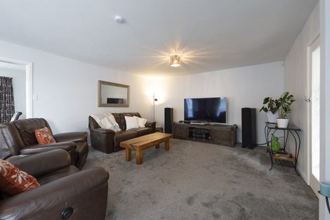 Photo of property in 6 Bentley Street, Russley, Christchurch, 8042