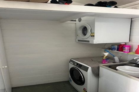 Photo of property in 28 Nisbet Terrace, Kinloch, Taupo, 3377