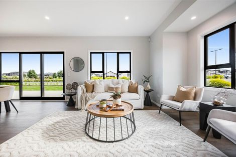 Photo of property in 106 Metoriti Crescent, Karaka, 2124