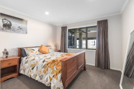 Photo of property in 232 Cumberland Drive, Flagstaff, Hamilton, 3210