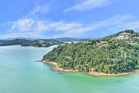 Photo of property in 39 Point Veronica Drive, Opua, 0200