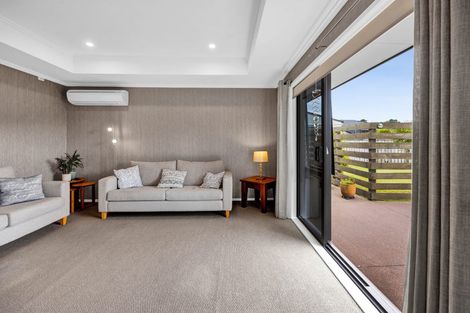 Photo of property in 12 Mercade Close, Stratford, 4332