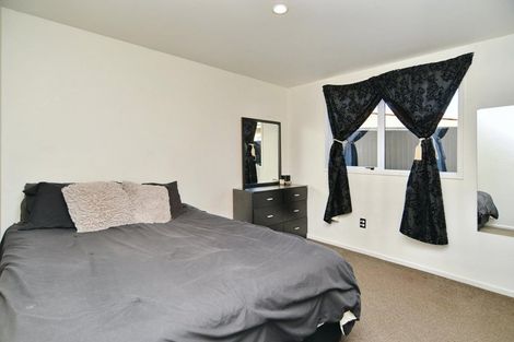 Photo of property in 24 Strachan Place, Rangiora, 7400