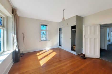 Photo of property in 181 Bowhill Road, New Brighton, Christchurch, 8083