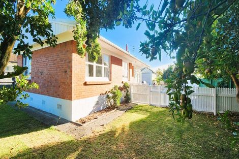 Photo of property in 9 Otuhiwai Crescent, Tikipunga, Whangarei, 0112