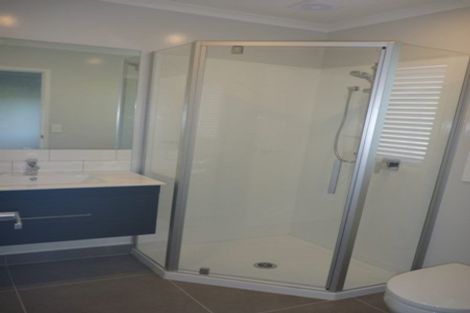 Photo of property in 120 Matua Road, Huapai, Kumeu, 0810