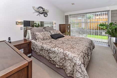 Photo of property in 12 Matuhi Grove, Papatoetoe, Auckland, 2025