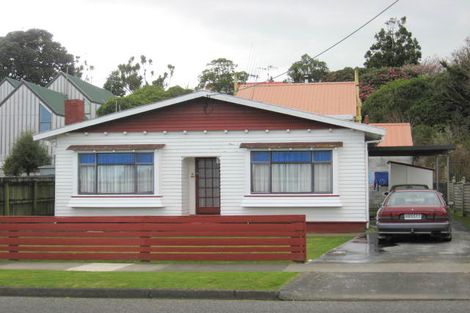 Photo of property in 32 York Street, Levin, 5510