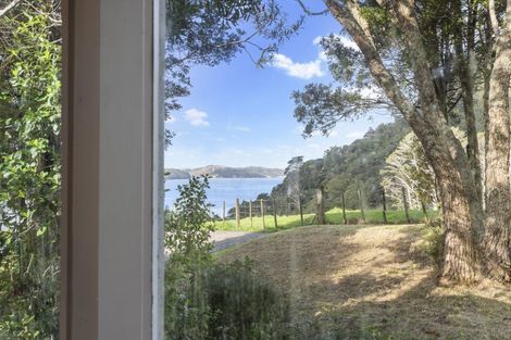 Photo of property in 66 Whatipu Road, Huia, Auckland, 0604