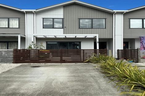 Photo of property in 37b Soaring Bird Drive, Takanini, 2112