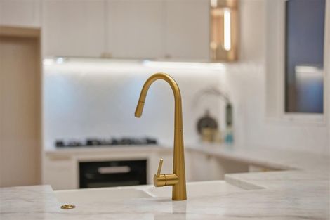 Photo of property in 9 Toporoa Street, Karaka, 2113