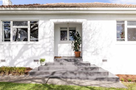 Photo of property in 12 Chambers Street, Havelock North, 4130