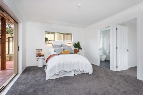 Photo of property in 34 Te Kauri Place, Helensville, 0800