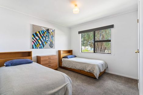 Photo of property in 205 Achilles Avenue, Whangamata, 3620