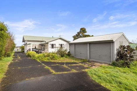 Photo of property in 32 Carlton Road, Pukekohe, 2120