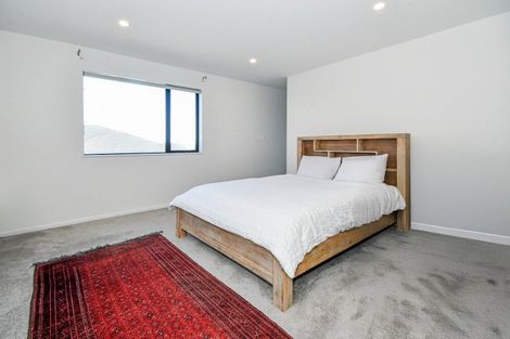 Photo of property in 22 Kirikiri Drive, Papakura, 2110