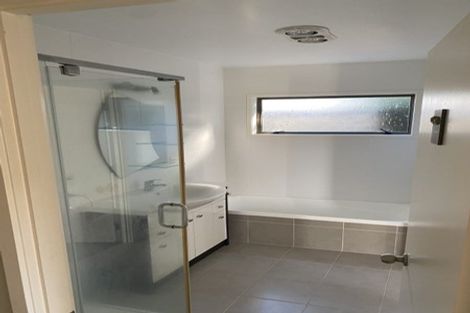 Photo of property in 55 Woodlands Crescent, Browns Bay, Auckland, 0630